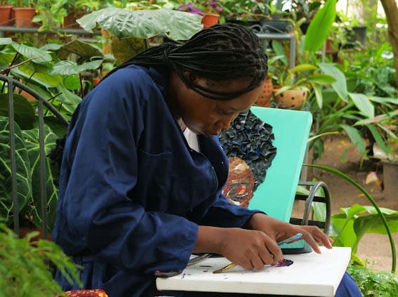 Bola Obatuyi - Gold Flowers , 2023