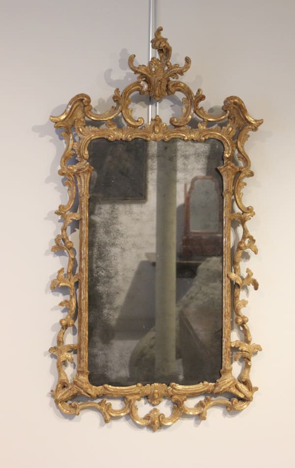18th century English giltwood mirror