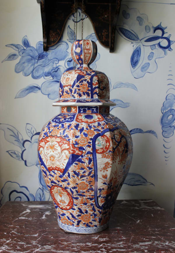 Large 19th century Japanese vase