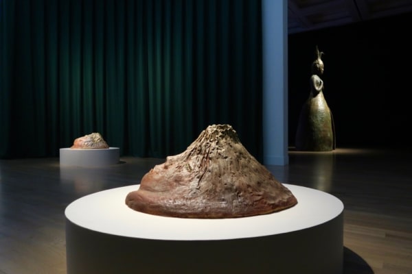 Installation view, Leiko Ikemura: Our Planet – Earth & Stars, The National Art Center, Tokyo, Japan, 2019