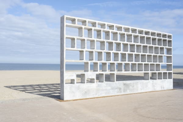 Installation view: Jorge Macchi, All the words in the world, Zeedijk (promenade at the beach) at the level of E. Vanlangenhovestraat Koksijde, Beaufort Triennal, Belgium, 2024. Photo: © Beaufort Triennal