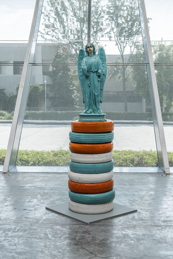 Installation views: Beatriz González, War and Peace: A Poetics of Gesture, Museo Universitario Arte Contemporáneo, MUAC/UNAM, 2023. Photos: Oliver Santana