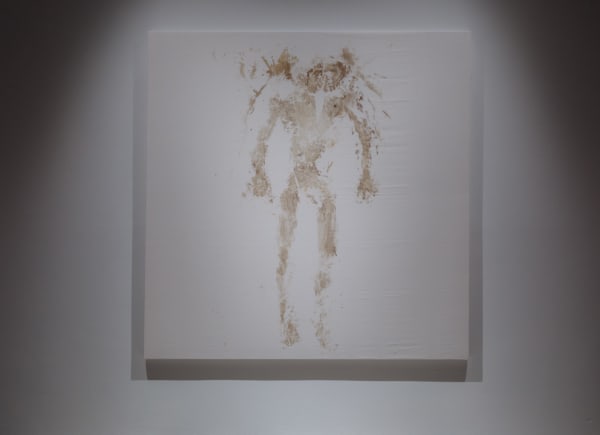 Installation view: Teresa Margolles, Tela Venezuelana, 2019, Human imprint on cloth, 210 × 210 cm, 60th International Art Exhibition – La Biennale di Venezia, Stranieri Ovunque – Foreigners Everywhere. Photo: Matteo de Mayda. Courtesy: La Biennale di Venezia
