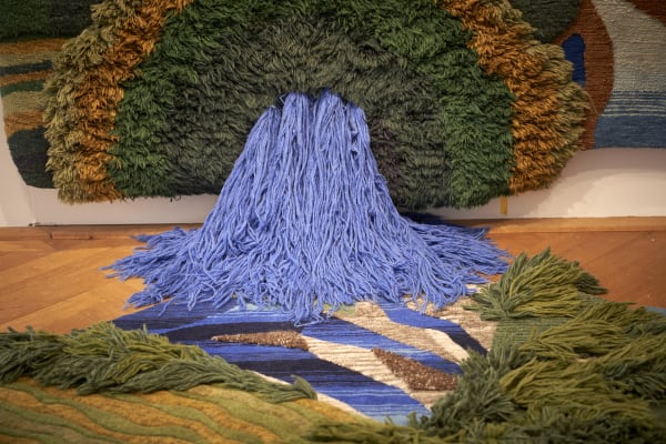 Exhibition views: Christoph Hefti, Do Stuff! Textile Creations in New Dimensions, Gewerbemuseum, Winterthur, Switzerland, 2025. Photos: Hans Schürmann