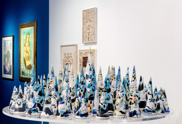 From left to right: Abdelaziz Gorgi, La lecture du Coran, Circa 1975; Jelal Ben Abdallah, Untitled, Circa 1965; Mahjoub Ben Bella, Composition abstraite, 1984; Mahjoub Ben Bella, Ecritures Imaginaires, 1983; Mahjoub Ben Bella, Composition abstraite, 1984; Khaled Ben Slimane, Les 99 noms de dieu, 2018