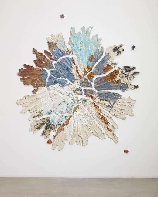 Brie Ruais, Marking the Spot, 128lbs, 2020, glazed and pigmented stoneware, rocks, hardware, 94 x 83 x 3 in. Courtesy the artist.