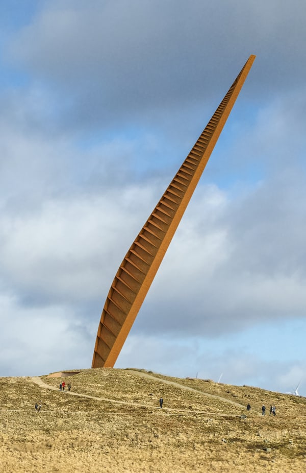 Ascendant: The Elizabeth Landmark - view from the west
