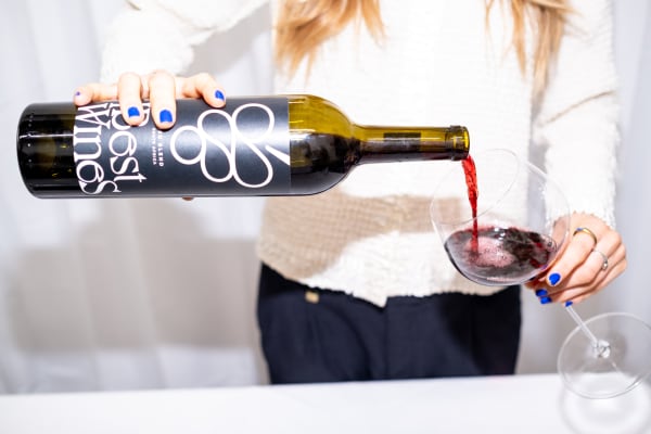 Contemporary Wine Tasting: Exploring Organic Wines