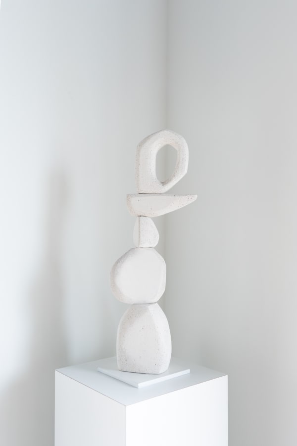 Clementine Maconachie, Small White Totem, 2023