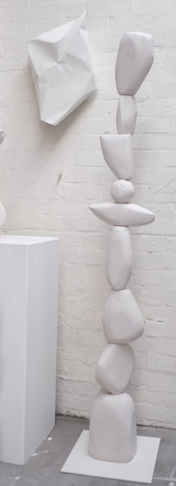 Clementine Maconachie, Grande White Totem, 2023
