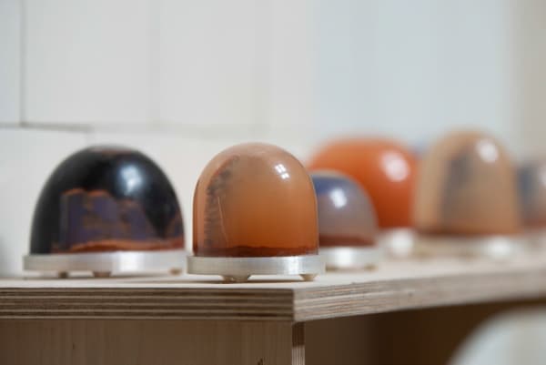 Not a child’s toy. Eduardo Hargreaves. Residência R.A.U. França. 2021