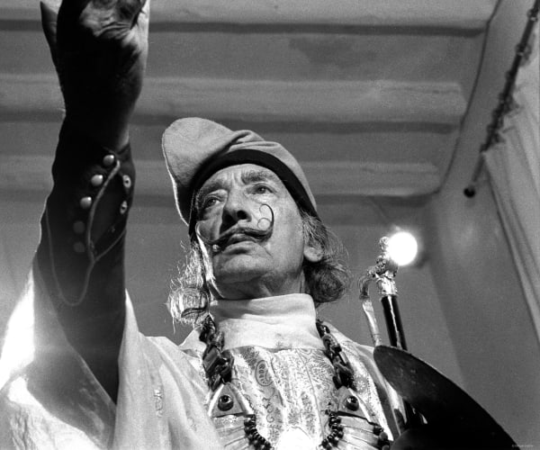 Dalí. Master at Metamorphoses