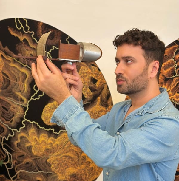 Press News: Dor Guez in conversation with Sara Reisman
