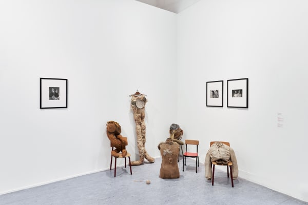Four Sisters, 2023, exhibition view, Jewish Museum Beligium. Photo: Hugard & Vanoverschelde