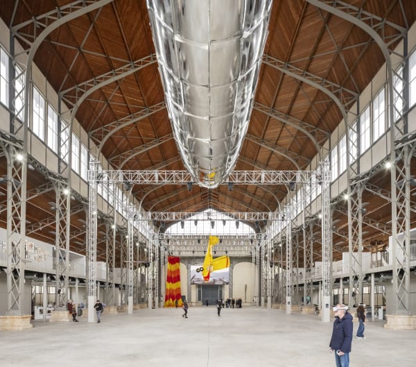 "Dans l'air, les machines volantes" au Hangar Y, Commissariat : Art Explora, Marie-Laure Bernadac and Blanche de Lestrange, © Luc Boegly