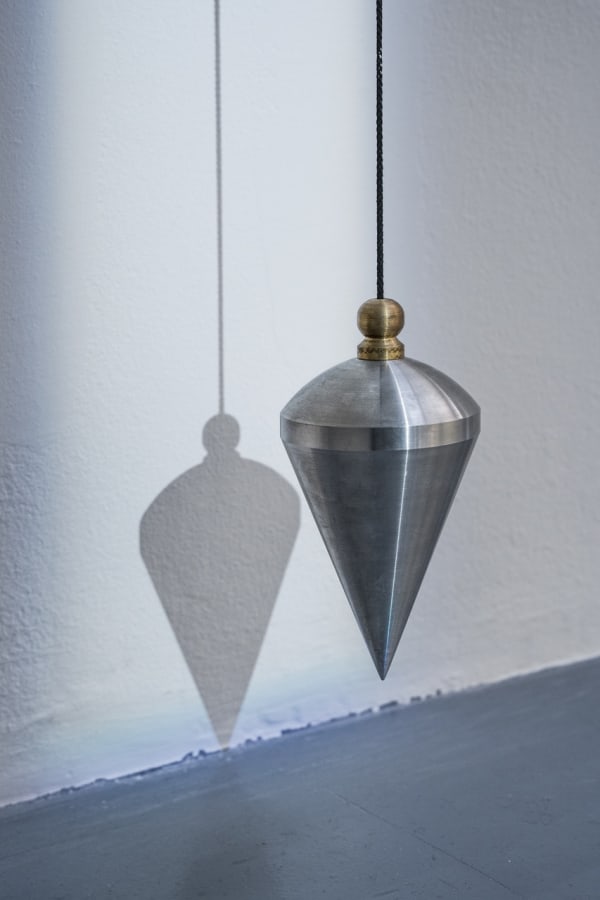 Michel Verjux Zip au Plomb d'Axe (source haute), 2015