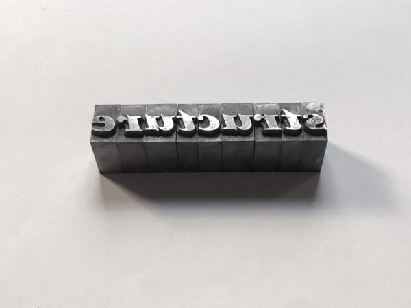 Structures Simultanées