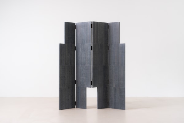 Layered Wood, 2024, oxidizered red oak, 180 x 144 x 3 cm. Courtesy of San Choi