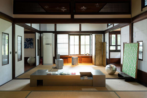 Installation view: Editor Kab's House, Ochoryang, 2024. Courtesy of San Choi
