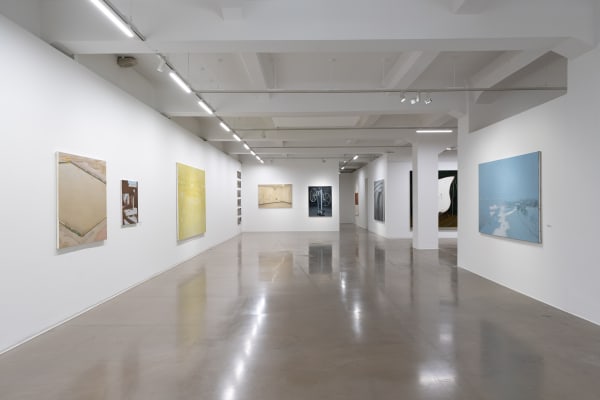 Installation view: Hysteria: Contemporary Realism Painting, Curtesy of the Artist and Ilmin Museum of Art, 2023