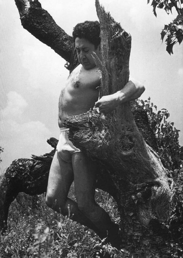 Black and white photograph of David Alfaro Siqueiros Posing