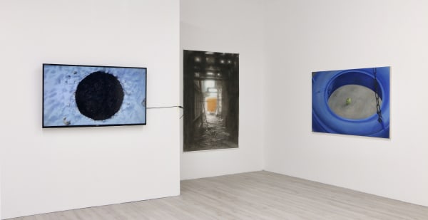 Xu Shuai, "4C+37", 2021 Dai Yuhua, "Dead End", 2020 Yezi Lou, "Untitled", 2022