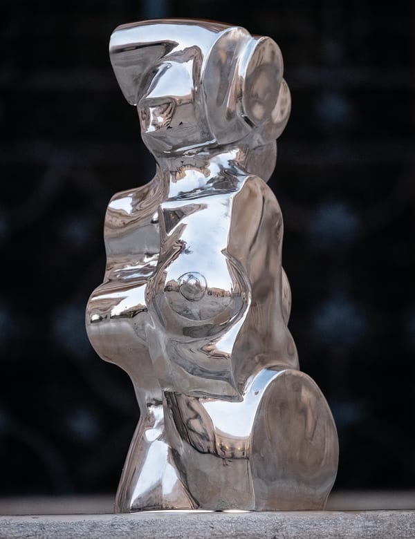 Arturo Di Modica, Love in Space