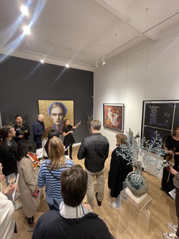 Sensory Immersion: A Unique Artistic Journey at Momentum Art Gallery