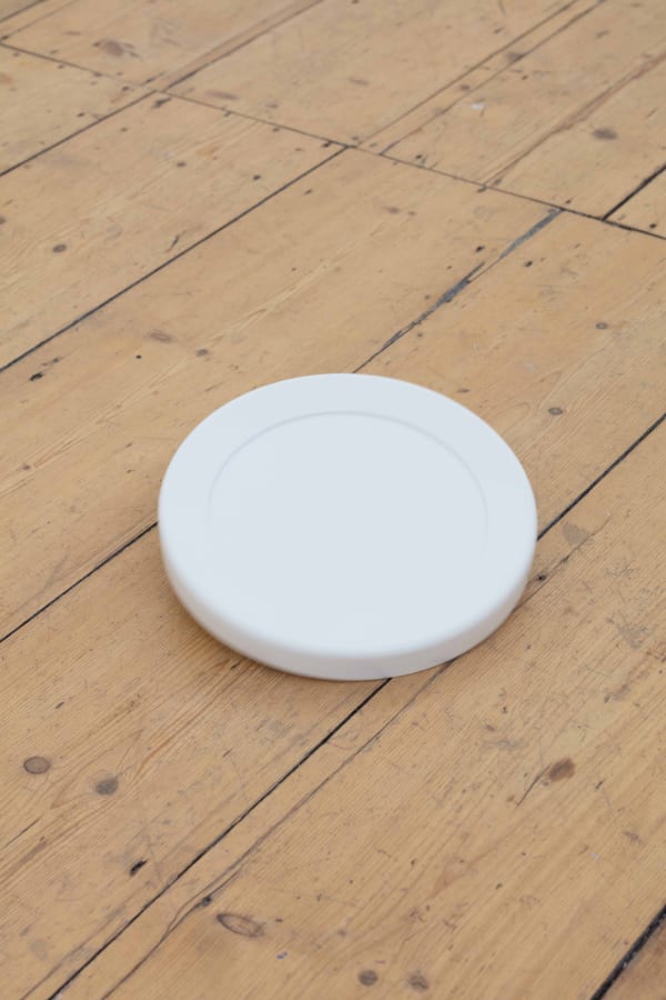 Manon van den Eeden Spinning plates, 2023