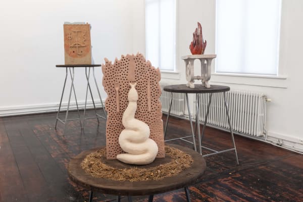 70Lvo07572Solsticestones