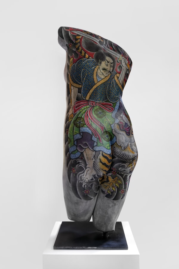 FABIO VIALE Venus, 2023 White marble, pigment 110 x 50 x 40 cm . 43.3 x 19.6 x 15.7 in