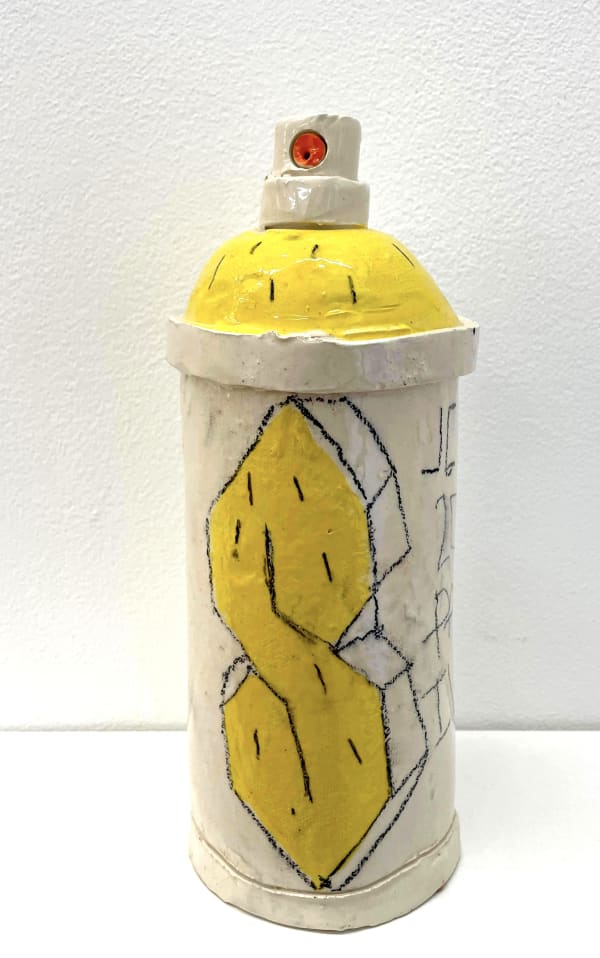 bombe de peinture / spray-paint can n°8 céramique émaillée - glazed ceramic année / year : 2020 - 2025 dimensions approx: 23 x 8 cm chaque cérimique est unique signée et datée each ceramic is unique signed and dated 380 €