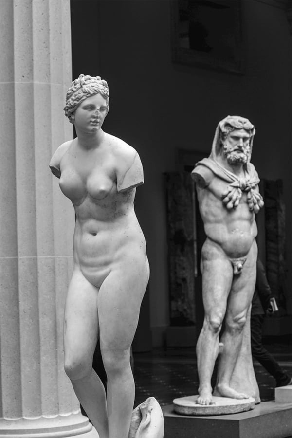 Aura Rosenberg Hercules and Aphrodite, 2018 lenticular print 70 7/8 x 47 1/4 inches