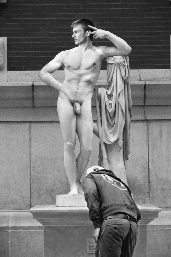 Aura Rosenberg Paris, 2018 Lenticular print 35 3/8 x 23 5/8 in 89.9 x 60 cm