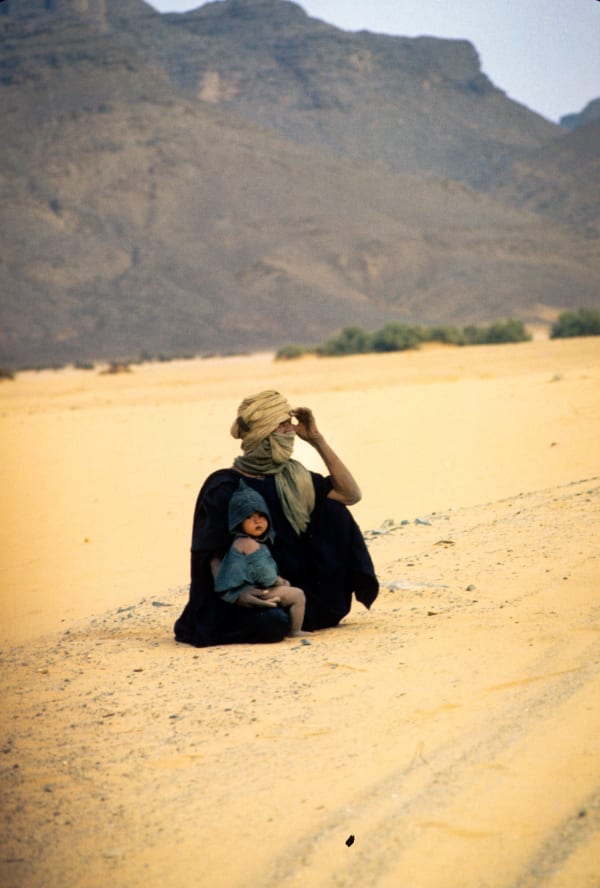Steve Ewert, Father with Child, by Roadside, 1971