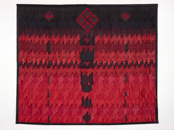 Abdoulaye Konaté Le Rouge et le Noir et Les Signes 2018 textile 310 × 370 cm