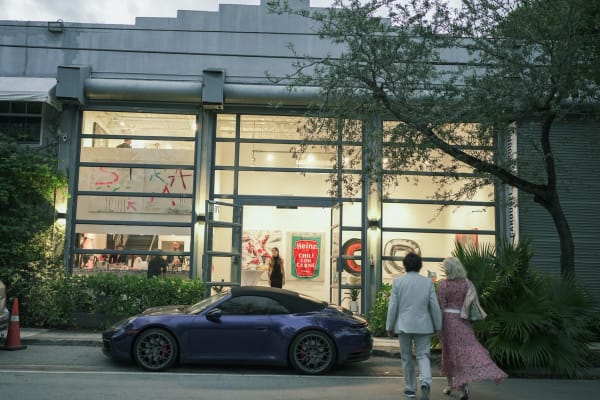 Exterior of Carousel Fine Art's Miami space in Ironside.