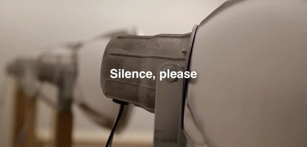 Silence, please, Han Jisoc