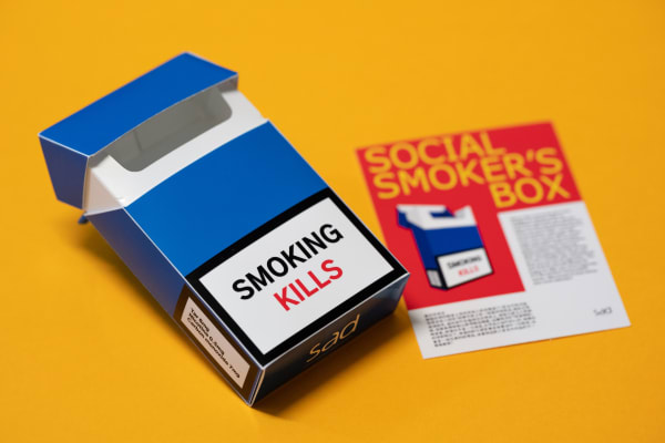 Social Smoker's Box | 2021 Handmade Paper Box | 87 mm x 56 mm x 22 mm
