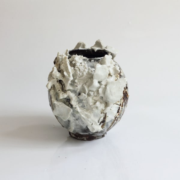 Akiko Hirai, 15. Mini Moon Jar White