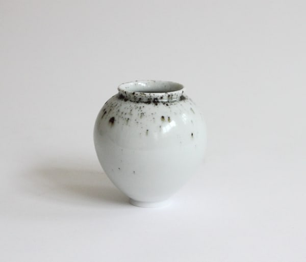 Adam Buick, ABP 39. Miniature Moon Jar