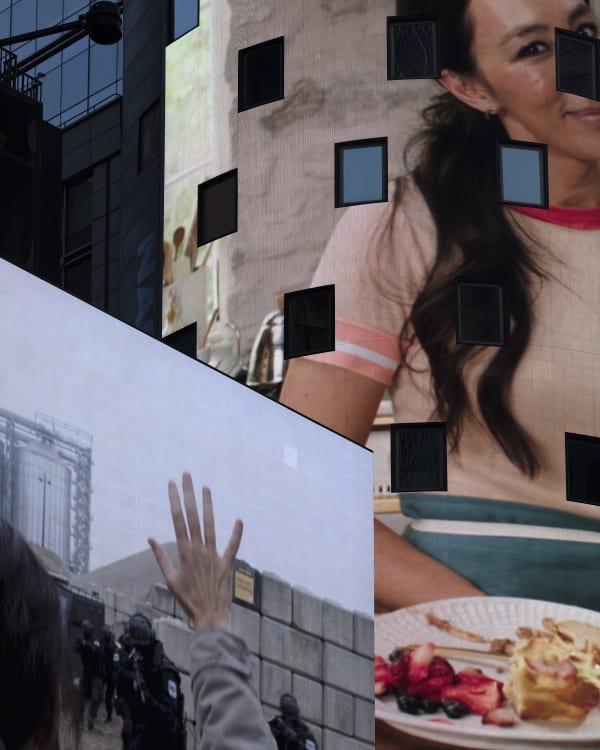 Screens on Buildings, New York, 2021