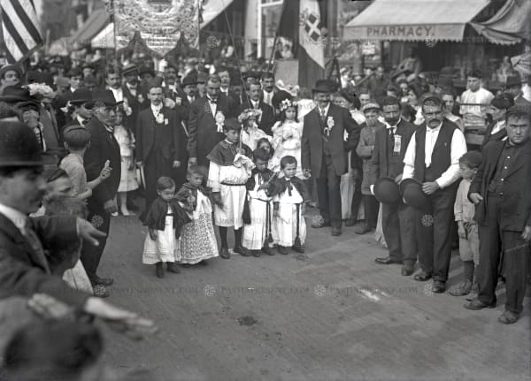 "La Cosa Nostra" NYC Little Italy Saint Rocco's Feast c.1900's # 2642