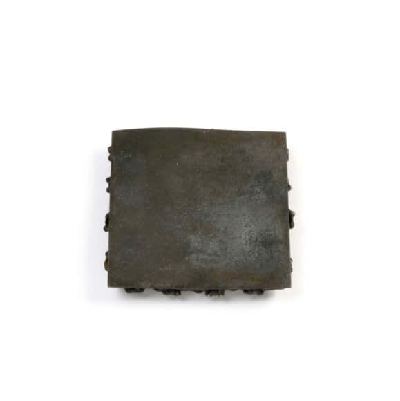 Storm II, brooch, 2006