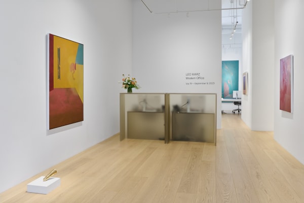 Leo Marz | Modern Office