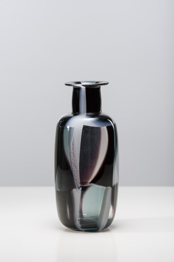Scott Benefield, Achromic Bottle II