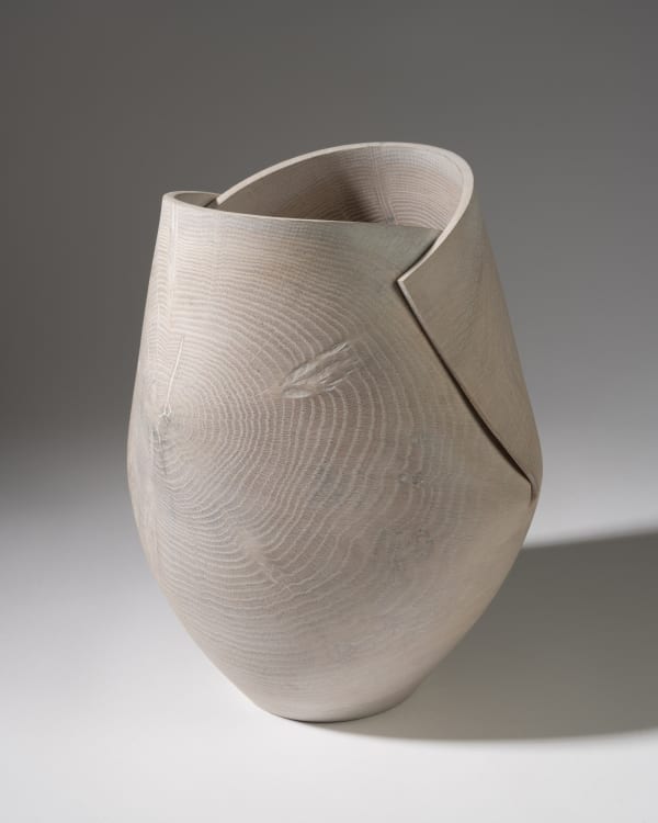 Alan Meredith, Dearcán Bán, 2024