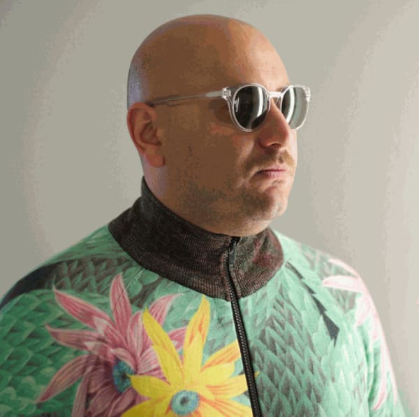 Raed Yassin in Hartaqat – Théatre Vidy-Lausanne