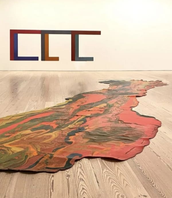 Lynda Benglis and David Novros group show "In the balance: between painting and sculpture, 1965-1985"