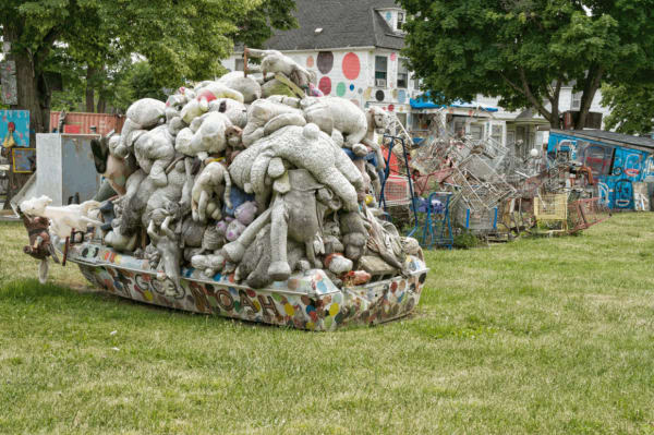 The Heidelberg Project, Installation View, Detroit, IL